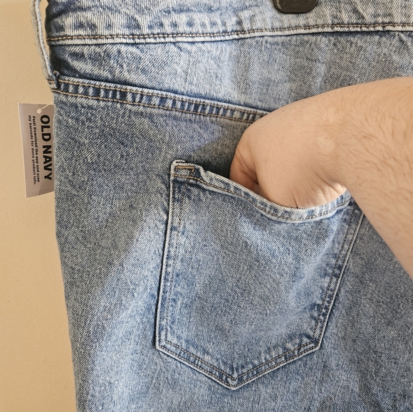 Old Navy Light Blue Straight Leg Jeans - Picture 6 of 6